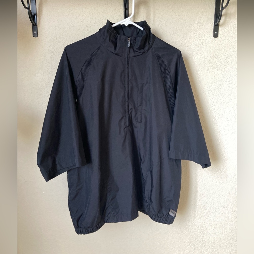 IZOD XFG Black Windbreaker Medium